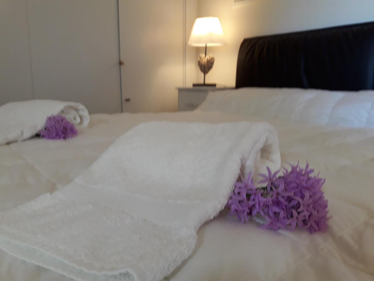 La Rocca Di Montalbino Apartment Монтеспертоли Екстериор снимка