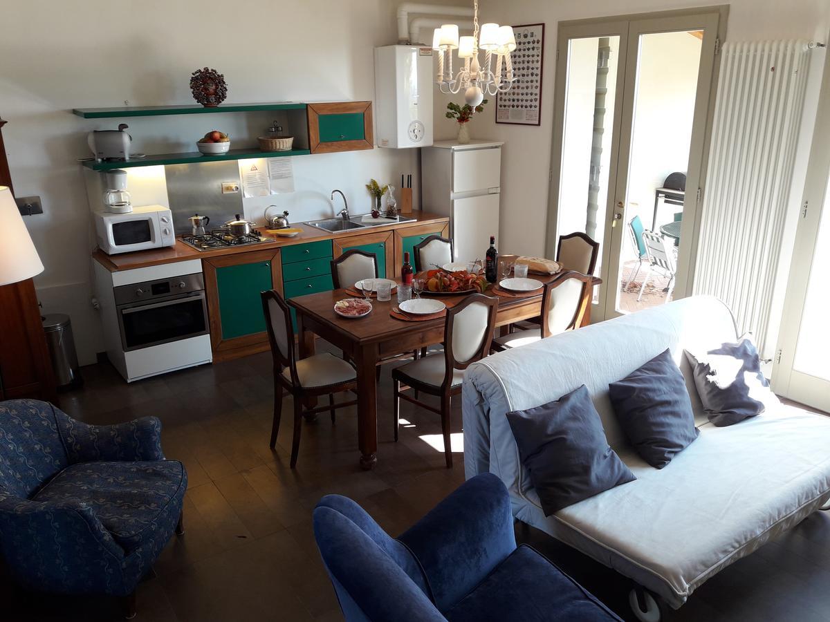 La Rocca Di Montalbino Apartment Монтеспертоли Екстериор снимка