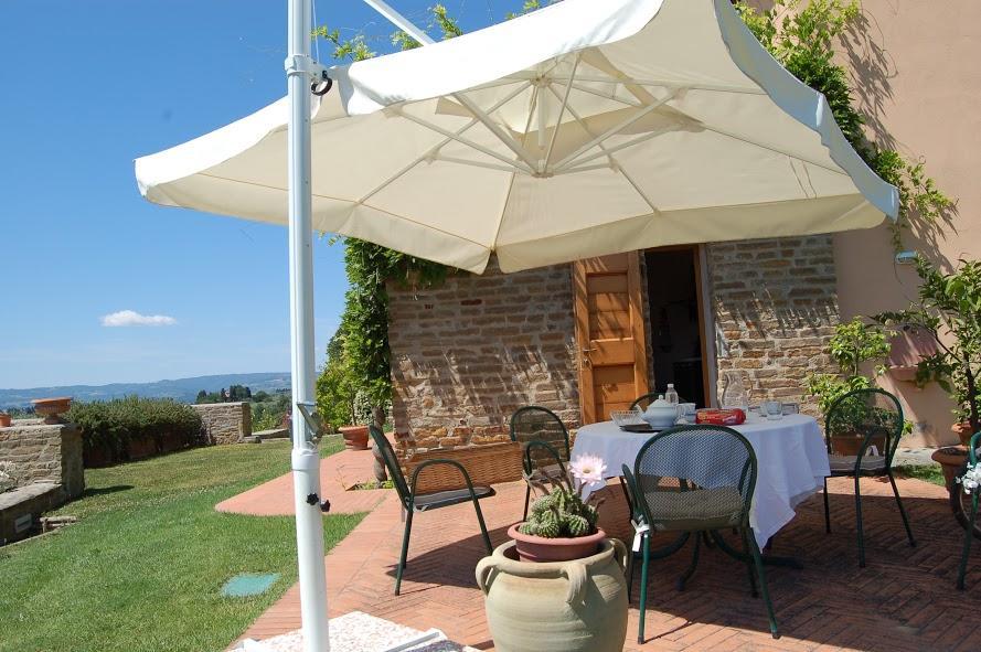 La Rocca Di Montalbino Apartment Монтеспертоли Екстериор снимка