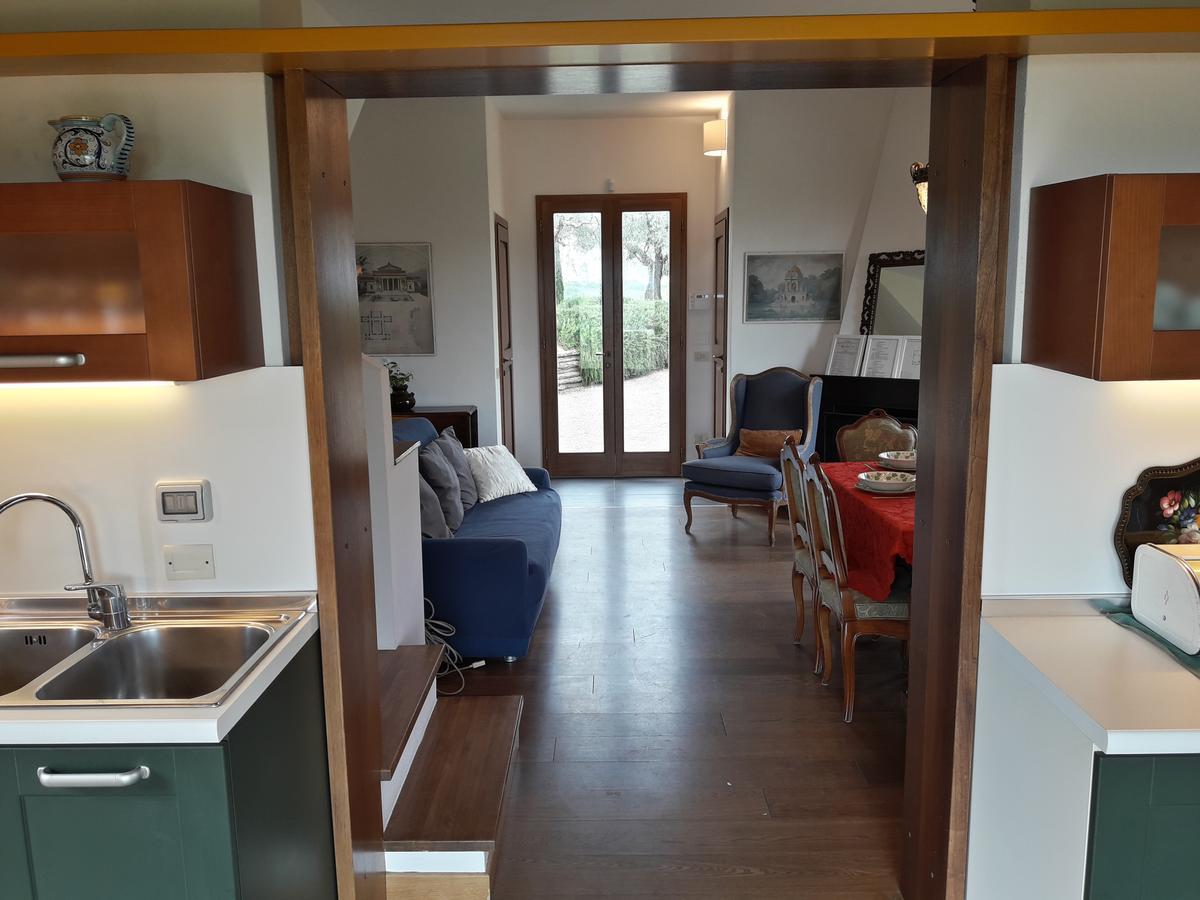 La Rocca Di Montalbino Apartment Монтеспертоли Екстериор снимка